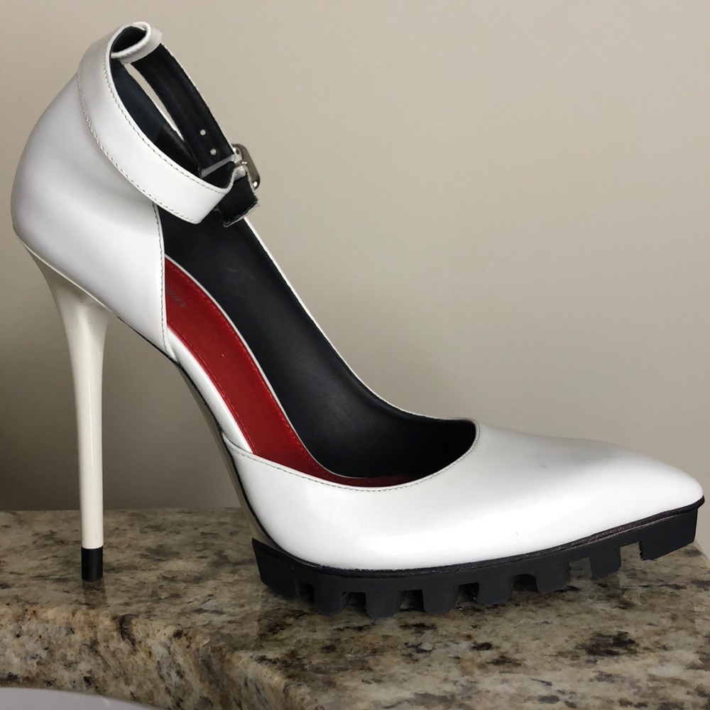 Calvin Klein Collection Platform Pump